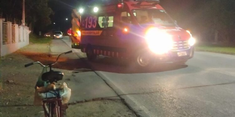 Idoso fica ferido após queda de bicicleta em Schroeder