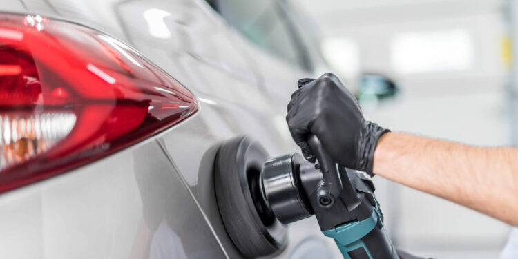 Empresa DVC, de Jaraguá do Sul, está com vaga para estética automotiva