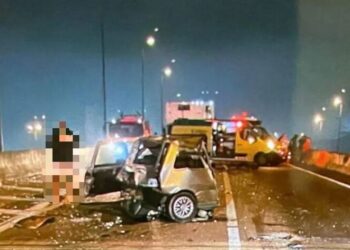 Acidente com morte deixa BR-101 interditada em Santa Catarina