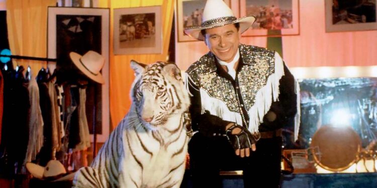 [Vídeo] Após 32 anos, Beto Carrero World encerra atividades do zoológico