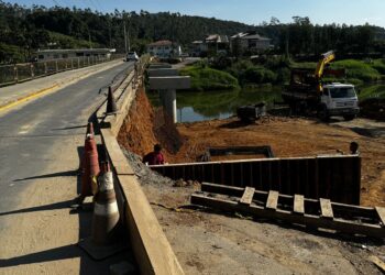 Interdição da Ponte do Agricultor, em Guaramirim, é adiada