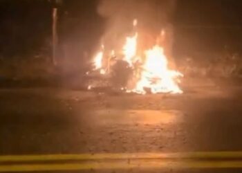 [Vídeo] Moto é encontrada incendiada em Pomerode