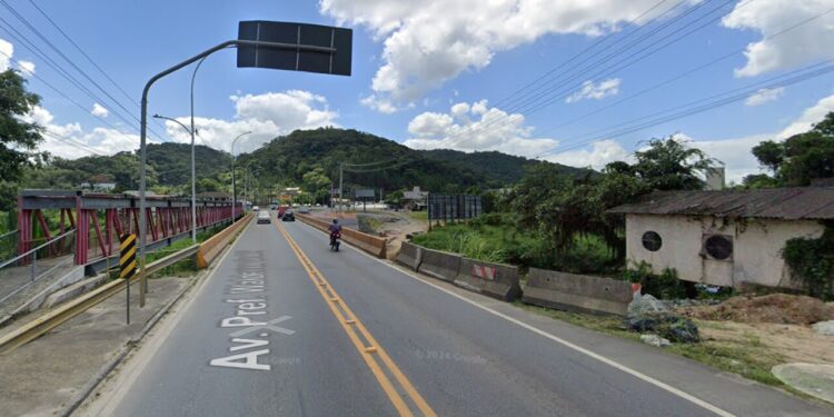 Ponte do Portal, entre Jaraguá e Guaramirim, estará em meia pista a partir de quinta-feira (04)