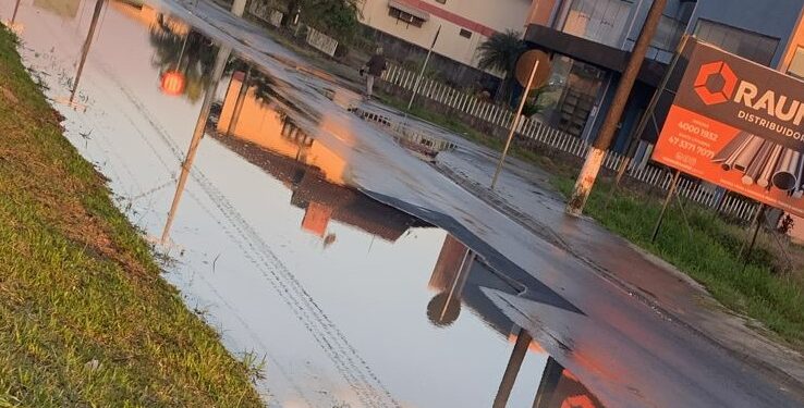 Fornecimento de água deve ser normalizado na tarde desta quarta-feira (03) em Guaramirim