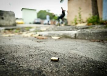 Mortes violentas no Brasil diminuem 3,4% em 2023