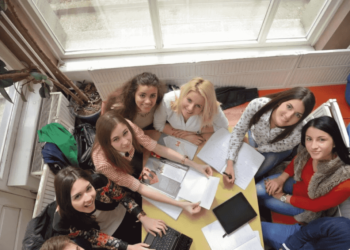 Clube Soroptimista Internacional de Jaraguá do Sul promove capacitação gratuita para adolescentes