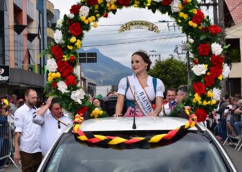 Desfile em comemoração dos 75 anos de Guaramirim é nesta quarta-feira (28)