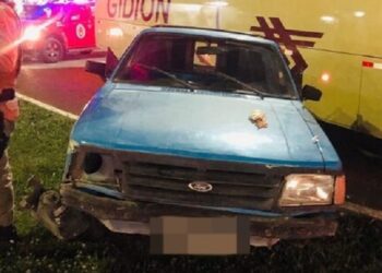 Homem atropela ciclista e bombeiro, foge e colide contra quatro veículos na BR-280, em SC