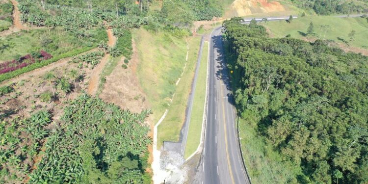DNIT conclui obras emergenciais na Serra de Corupá