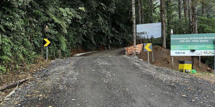 Subida do Morro das Antenas em Jaraguá do Sul segue interditada