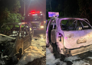 Carro fica destruído após incêndio em Jaraguá do Sul