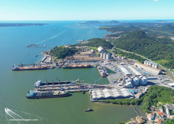 Ibama concede Licença de Instalação para obra de dragagem da Baía da Babitonga, em SC