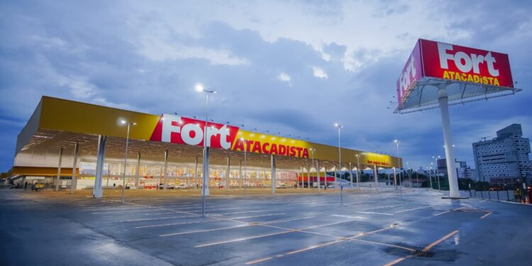 Fort Atacadista inaugura primeira loja em Rio do Sul com investimento de R$ 50 milhões