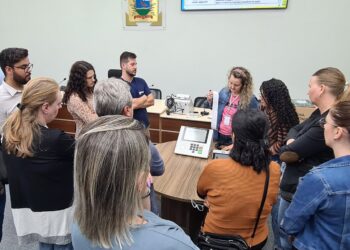[Vídeo] Mesários participam de treinamento para as eleições municipais