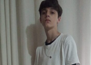 Família de jovem de Guaramirim busca ajuda para cirurgia de emergência