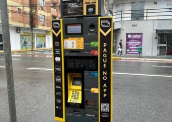 Estacionamento rotativo e abrigos de passageiros geram reclamações em Jaraguá do Sul