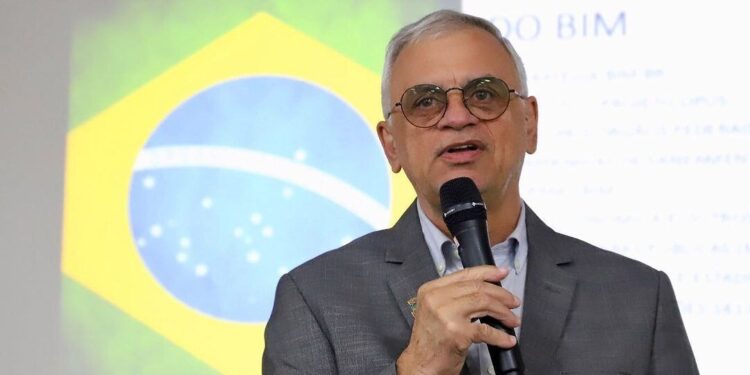 Prefeito de Jaraguá do Sul fala sobre processo de impeachment protocolado na Câmara: “Politicagem”
