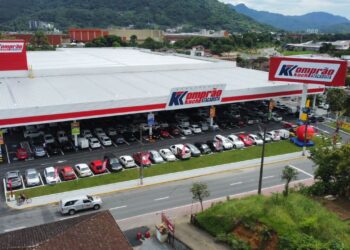 Grupo Koch realiza mutirão de contratação nas lojas de Jaraguá do Sul e Guaramirim