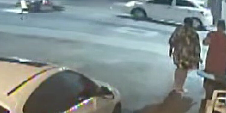 Motorista atinge motociclista e foge sem prestar socorro em Jaraguá do Sul