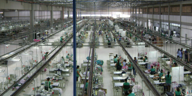 Malwee anuncia fechamento de fábrica no Ceará