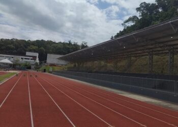 Cobertura da arquibancada na Pista de Atletismo de Jaraguá do Sul fica pronta