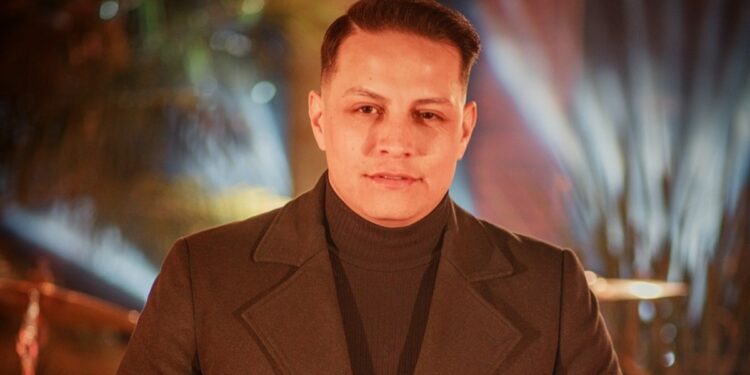 Cantor Paulinho Dill tem ‘leve’ melhora e está estável, afirma banda