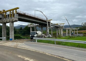 Obras de construção da ponte da BR-280, em Jaraguá do Sul, entram em nova fase