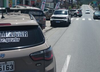 Mulher é esfaqueada por colega de trabalho em Jaraguá do Sul