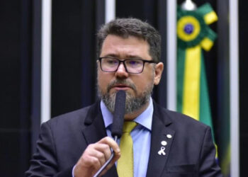 Deputado federal sugere acabar com feriados no Brasil