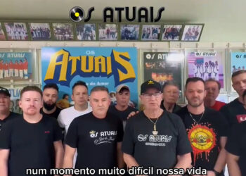 Banda Os Atuais: Pino volta aos palcos enquanto Paulinho Dill está internado