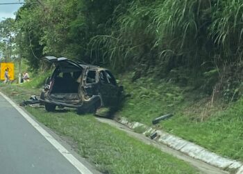 Dois veículos batem em Jaraguá do Sul