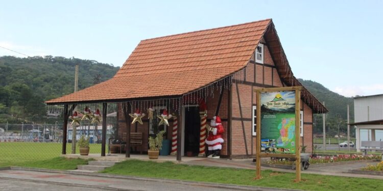 Morador de rua é preso após quase incendiar Casa do Imigrante de Massaranduba