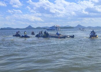 Morre bebê que se afogou após embarcação virar durante tempestade em São Francisco do Sul