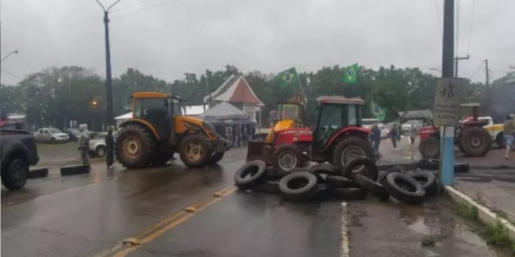 Moradores de SC viram réus por atos após eleições de 2022 que bloquearam BR-470