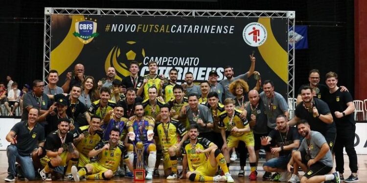 Jaraguá Futsal empata com Joinville e conquista o 12º título catarinense
