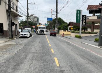 Trecho das ruas Jorge Czerniewicz e Roberto Ziemann terá interdição a partir desta quinta-feira (23)