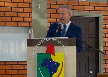 [Vídeo] Prefeito assume de olho na saúde em Schroeder