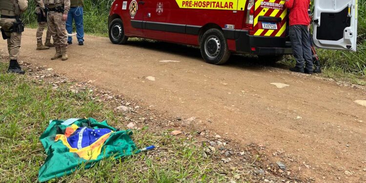 Homem baleado em Jaraguá do Sul invadiu residência, afirma PM