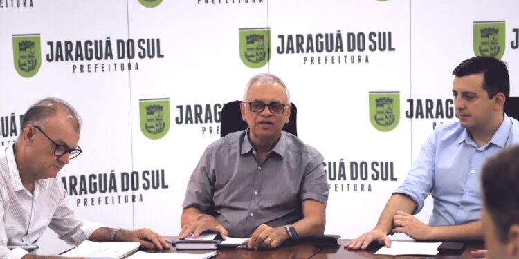 Jair Franzner comanda primeira reunião de secretariado de 2025