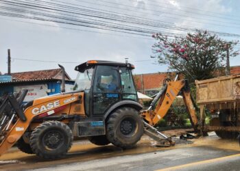 Rompimento de adutora afeta fornecimento de água em dois bairros de Jaraguá do Sul