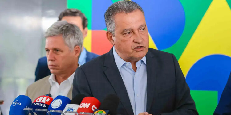 Governo avalia reduzir imposto de importação para baratear alimentos