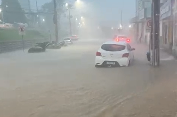 Guaramirim decreta situação de emergência após as chuvas desta quinta-feira (13)