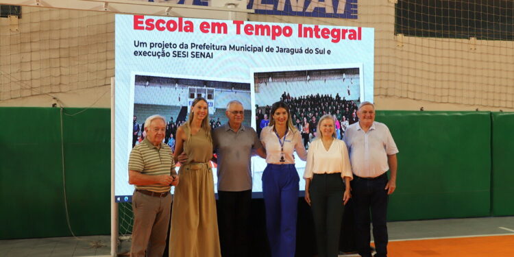 Parceria entre Sesi e Prefeitura lançam nova Escola em Tempo Integral em Jaraguá do Sul