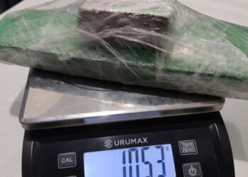 Polícia Militar prende casal por tráfico de drogas em Schroeder