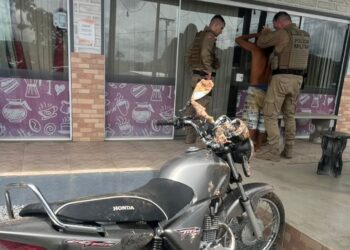 Com imagens de câmeras, ladrão é pego por familiares e preso pela PM em Guaramirim