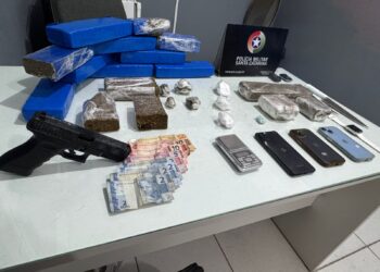 Três homens são presos e 8kg de maconha apreendidos em Guaramirim