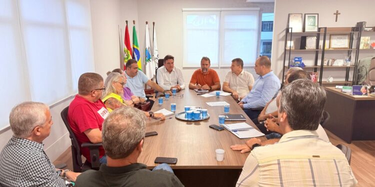 Água: Guaramirim decreta situação de emergência e anuncia locação de ETA móvel