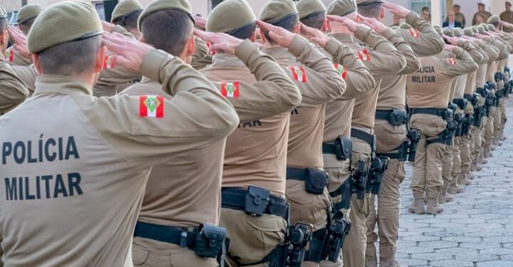 Com reajuste, salário inicial da Polícia Militar passará a R$ 7.290 por mês