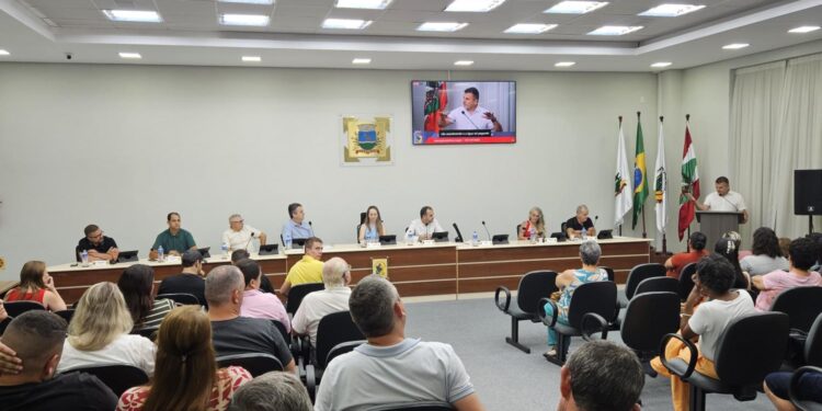 Vereadores exigem explicações da Celesc por constantes quedas de energia em Guaramirim