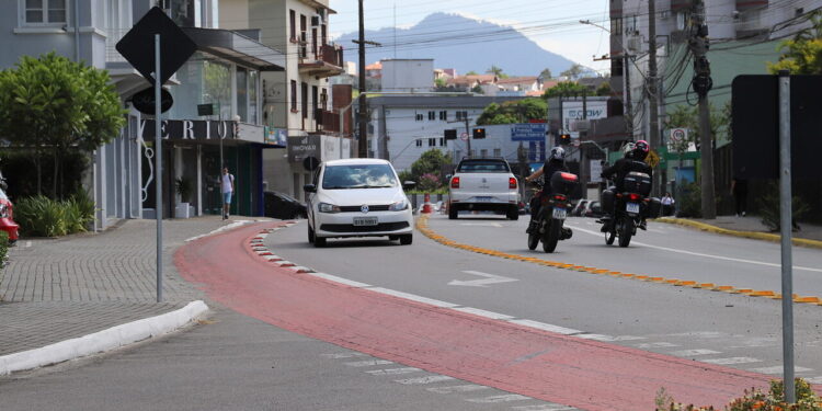Mão dupla em trecho da Marechal Deodoro, em Jaraguá do Sul, será definitiva